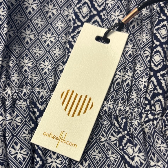 Chic Blue Patterned Mini Dress - Picture 3 of 3